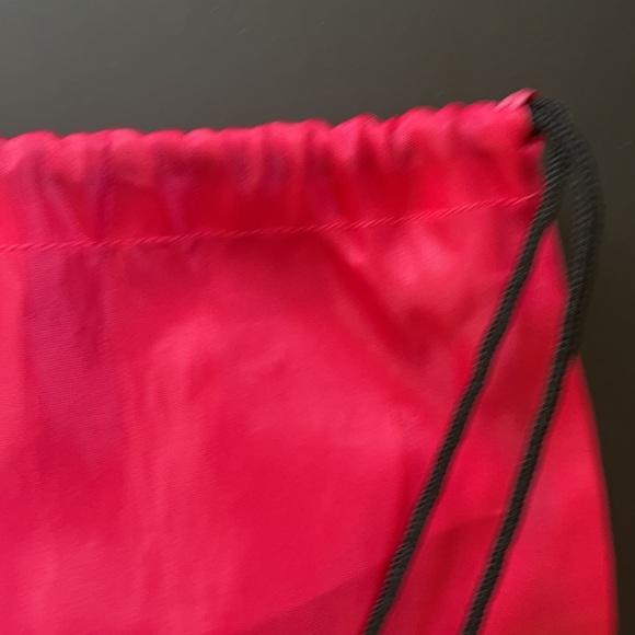 Barbie Drawstring Bag Pink Girls Backpack Book Bag Collectible - Picture 8 of 13